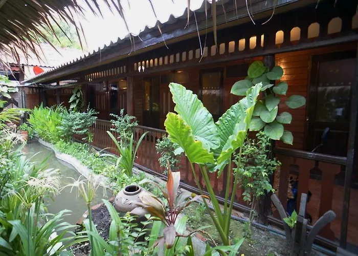 Resort Khum Bang Kaew