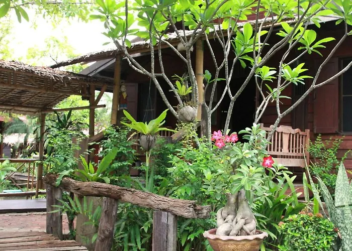 Khum Bang Kaew Resort